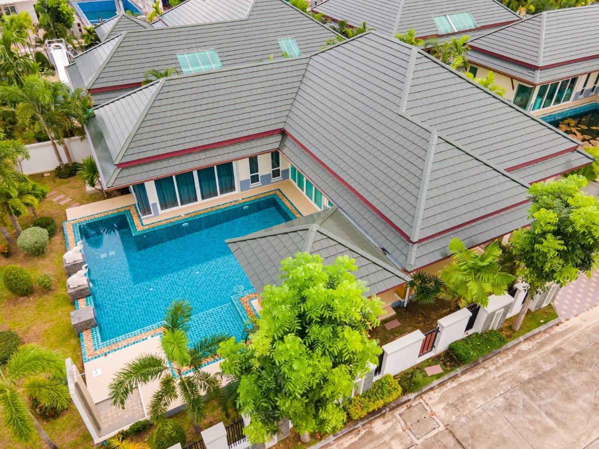 Silverlake Oasis : Pool Villa Praia de Jomtien Exterior foto