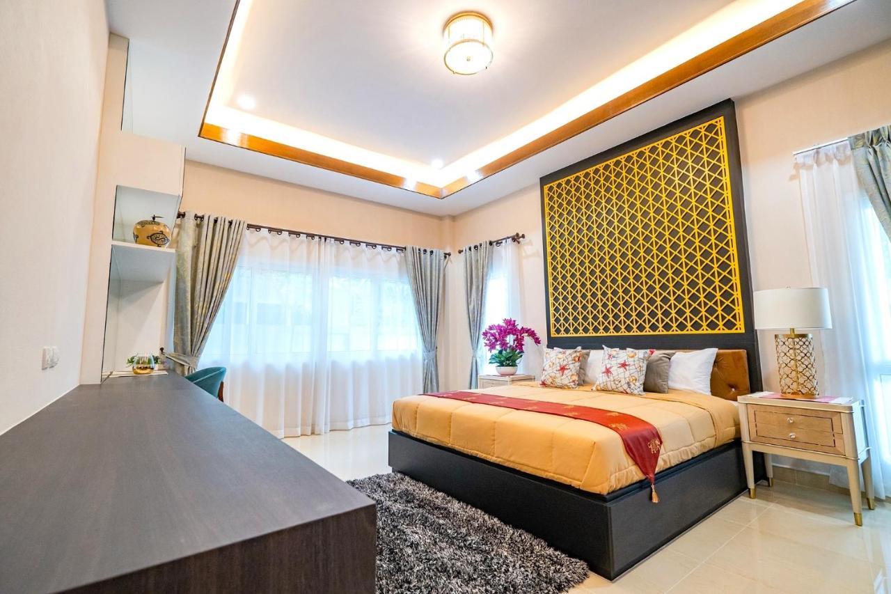 Silverlake Oasis : Pool Villa Praia de Jomtien Exterior foto